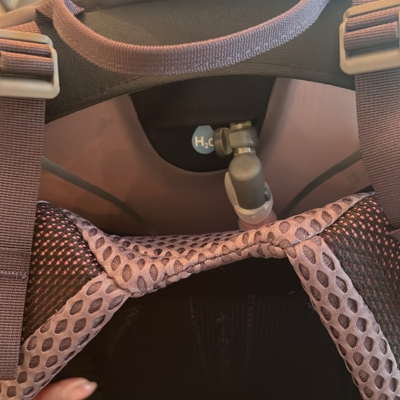 Osprey Mira 32 backpack - Picture 5 of 8